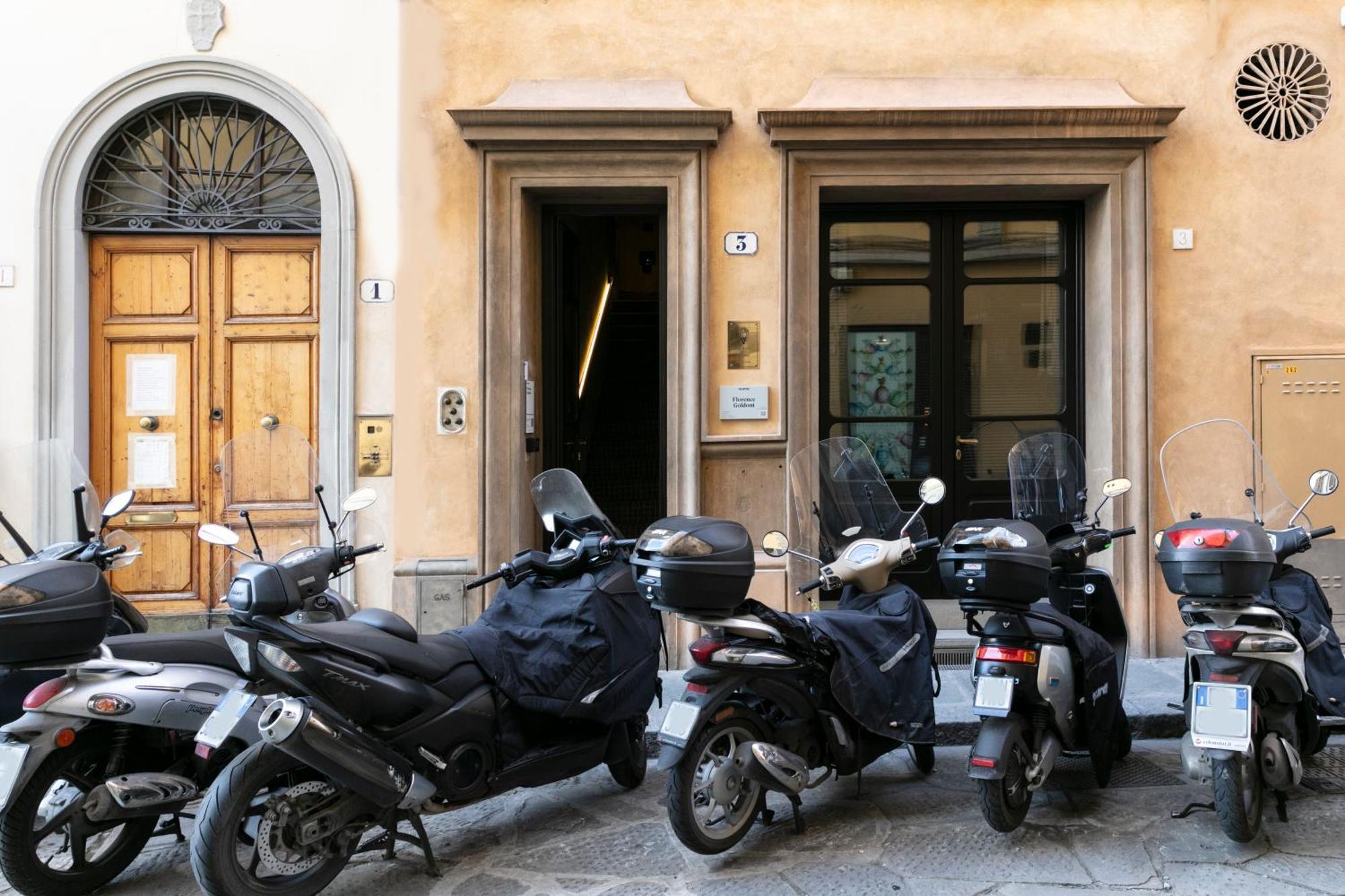 Numa Florence Palazzo Moro Екстериор снимка